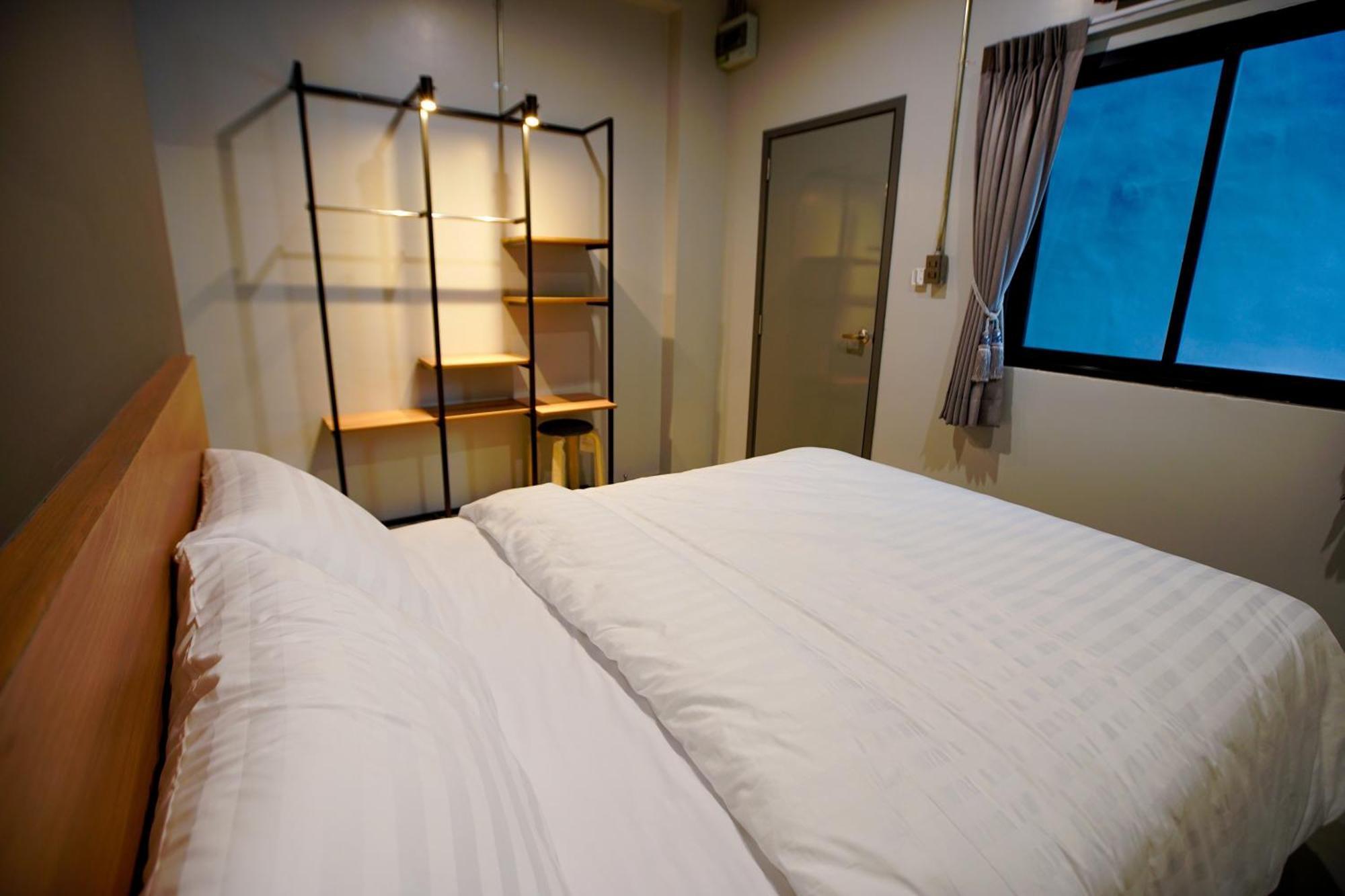Albergue Bed Garden 26 Bangkok Exterior foto